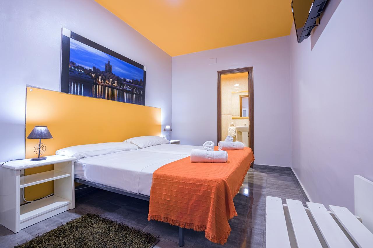 Hostal Ciudad Jardin Malaga Luaran gambar