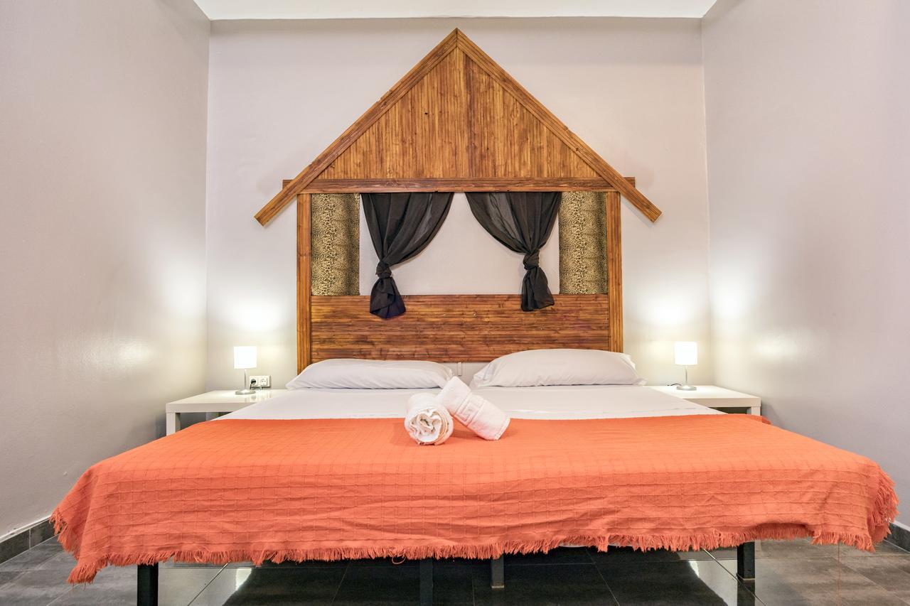 Hostal Ciudad Jardin Malaga Luaran gambar