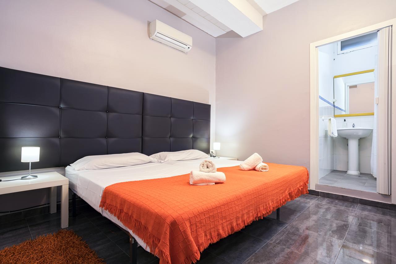 Hostal Ciudad Jardin Malaga Luaran gambar