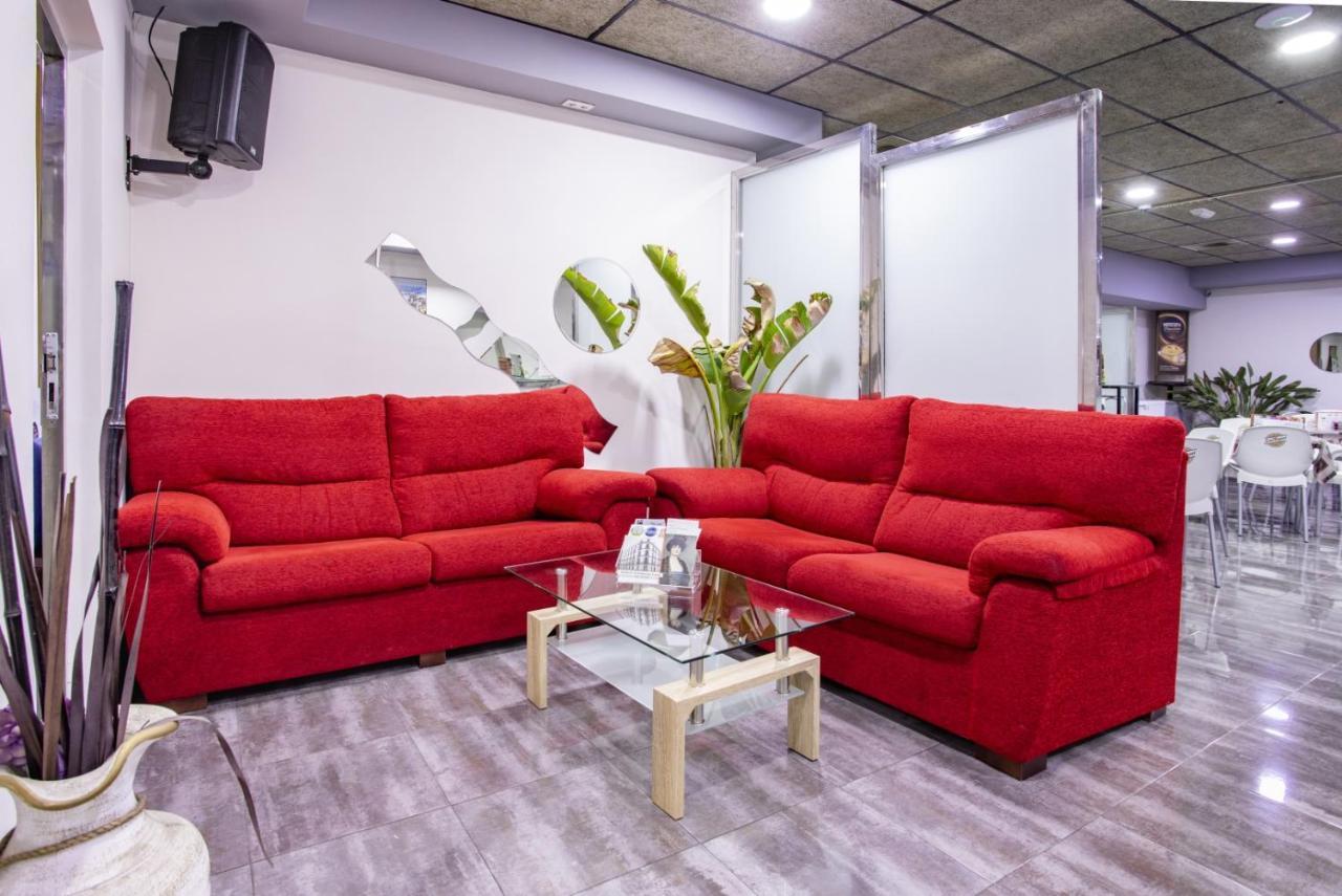 Hostal Ciudad Jardin Malaga Luaran gambar