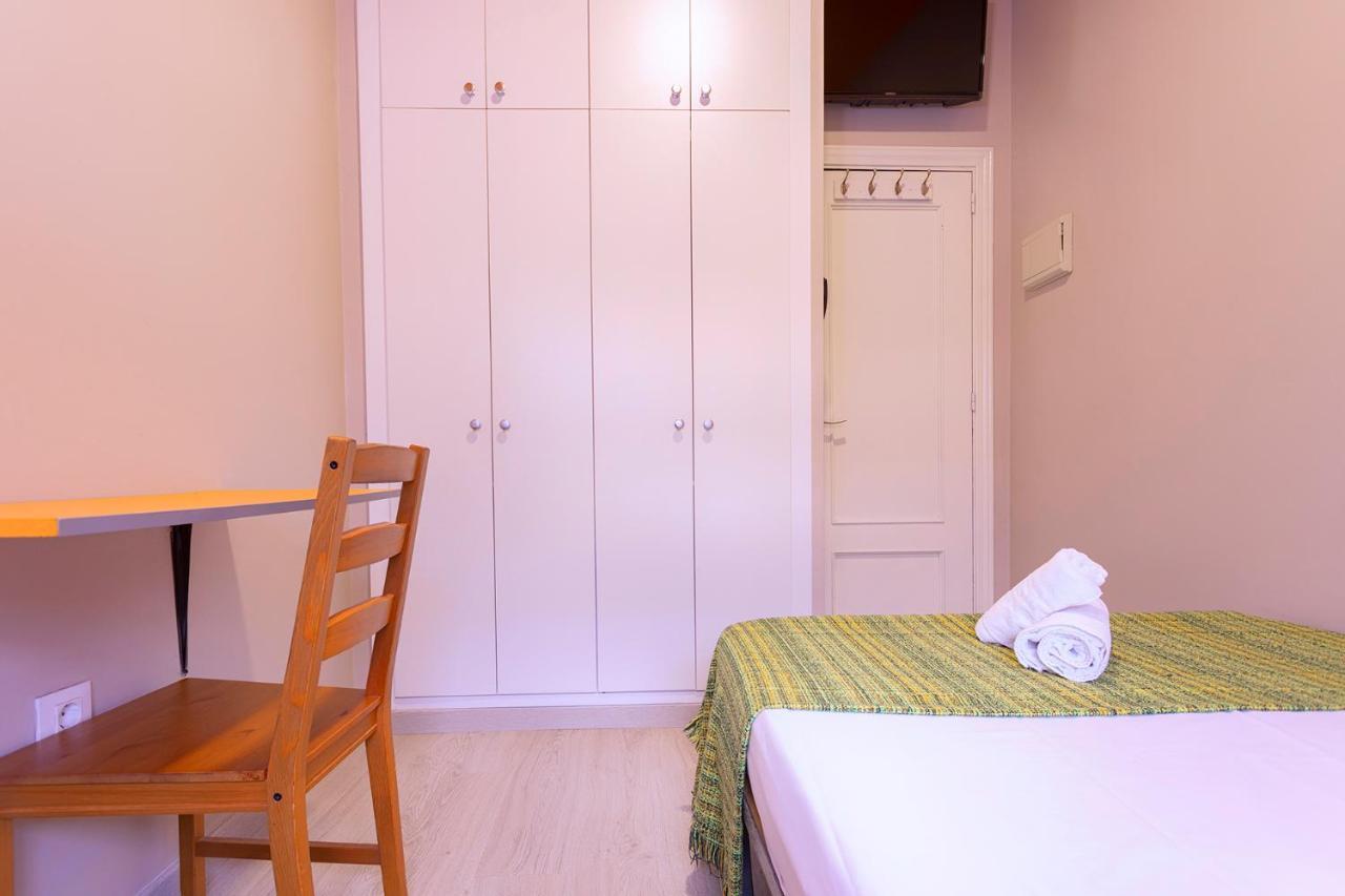 Hostal Ciudad Jardin Malaga Luaran gambar