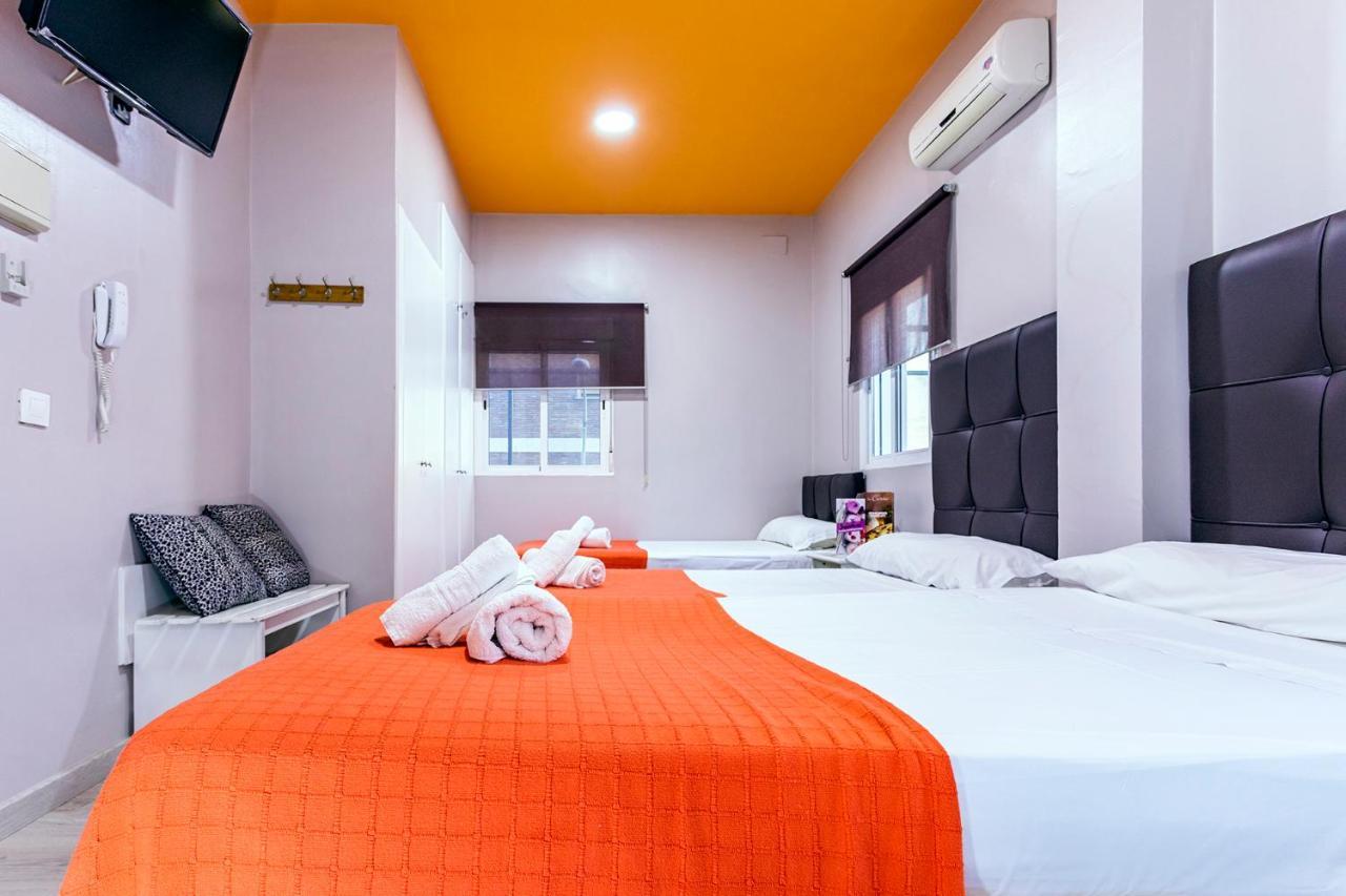 Hostal Ciudad Jardin Malaga Luaran gambar