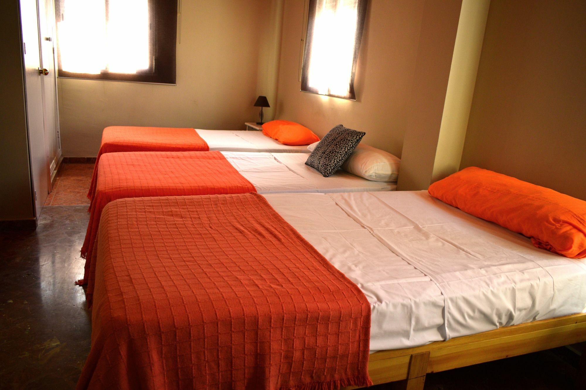 Hostal Ciudad Jardin Malaga Luaran gambar